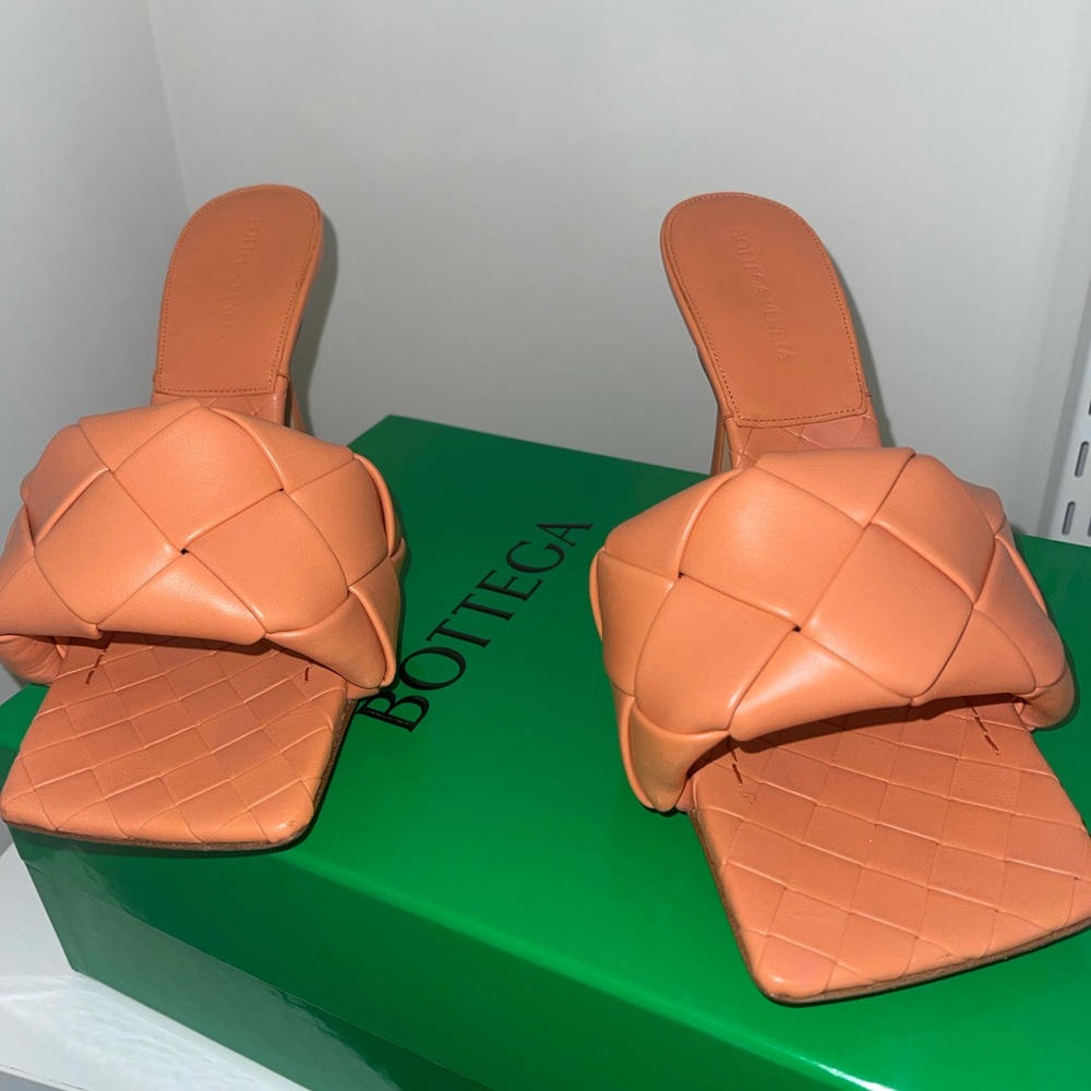 Bottega veneta lido maxi 90mm sandals with box